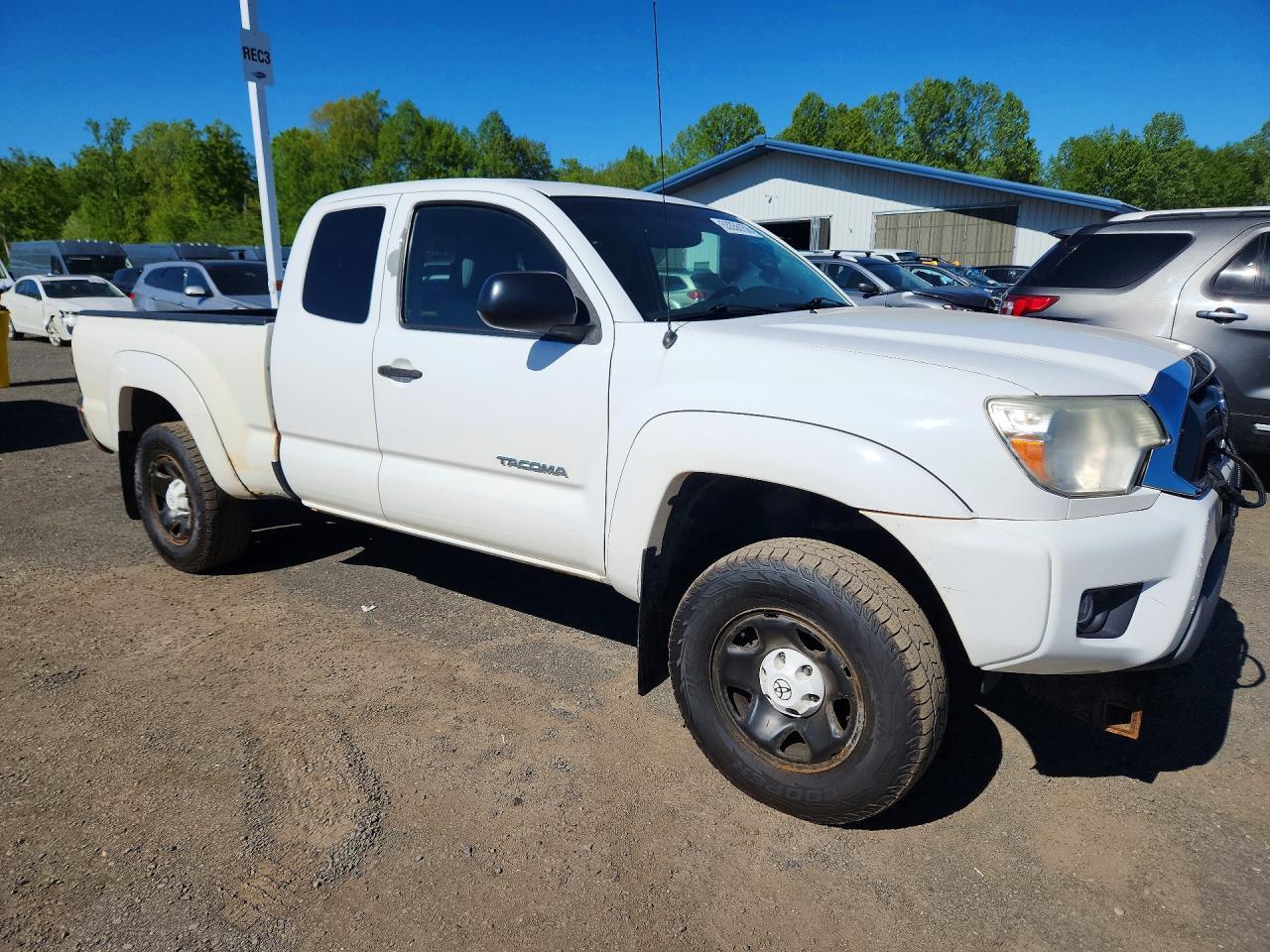 TOYOTA TACOMA