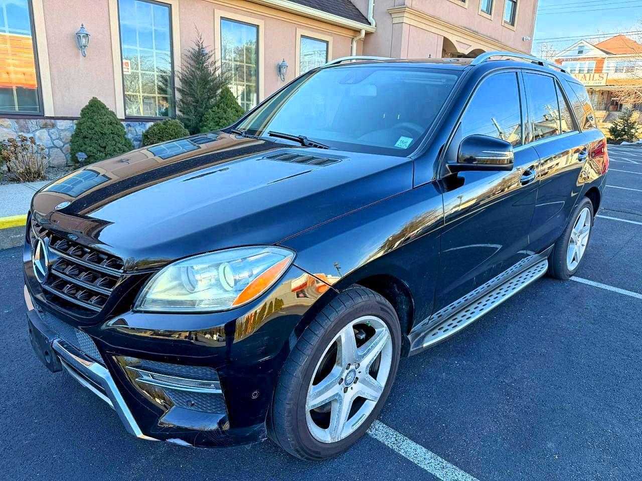 MERCEDES-BENZ M-CLASS