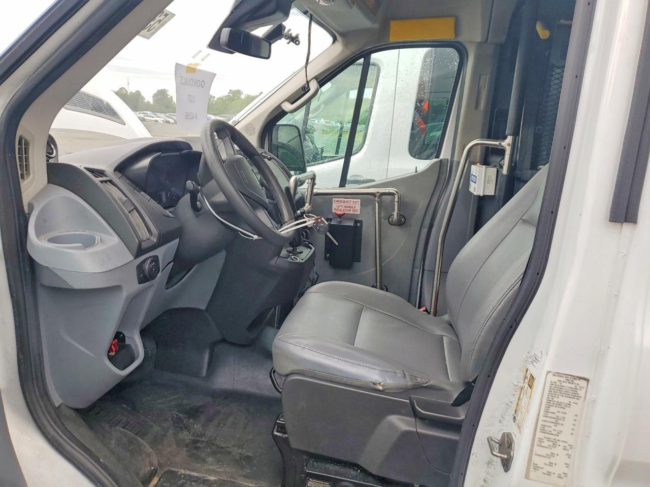 FORD TRANSIT