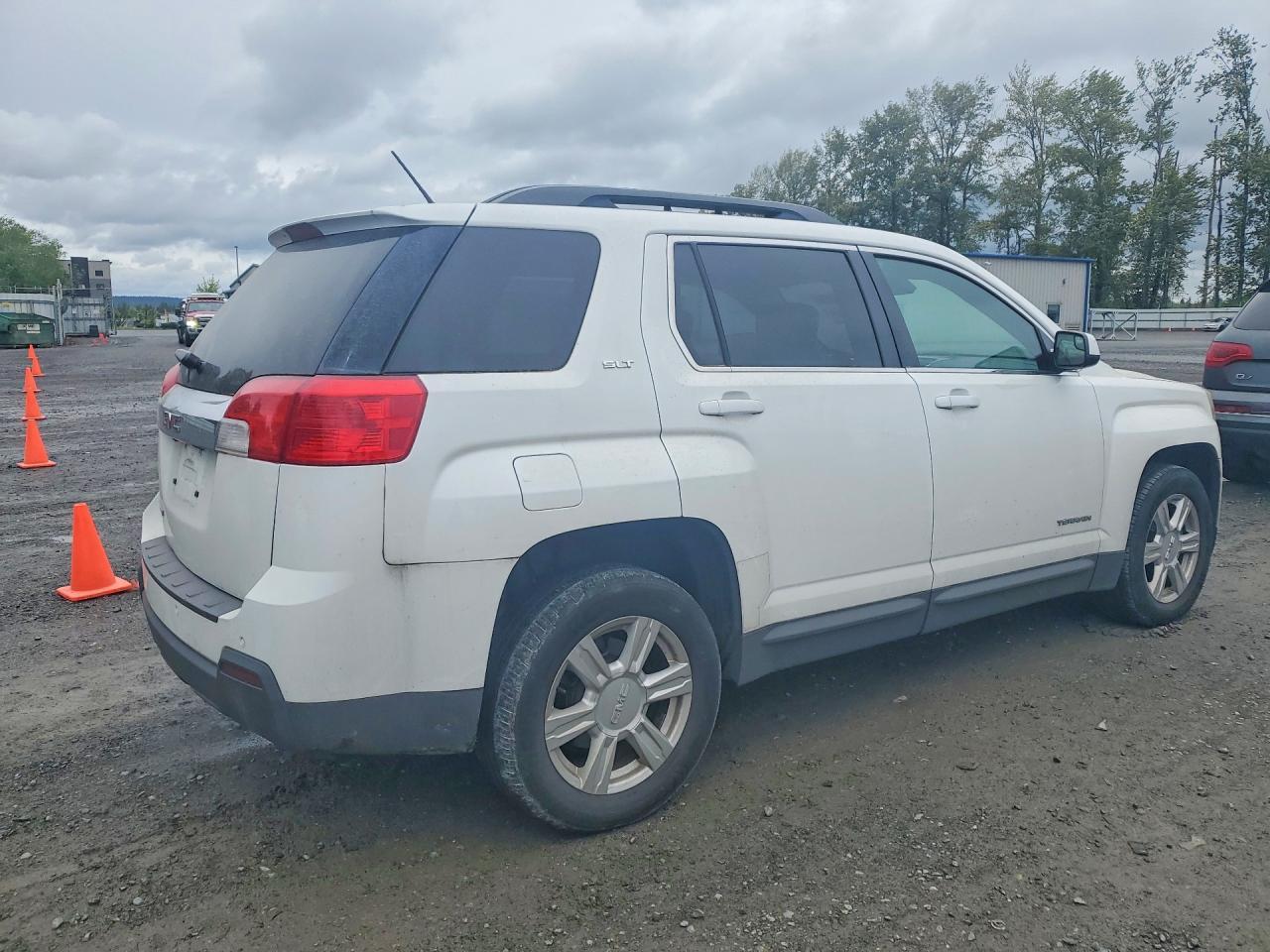 2014 GMC TERRAIN — фото 3