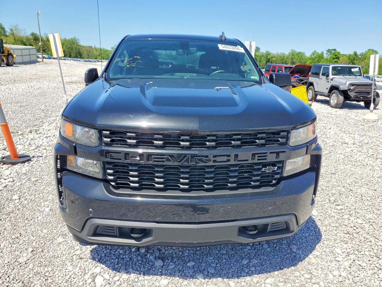 CHEVROLET SILVERADO