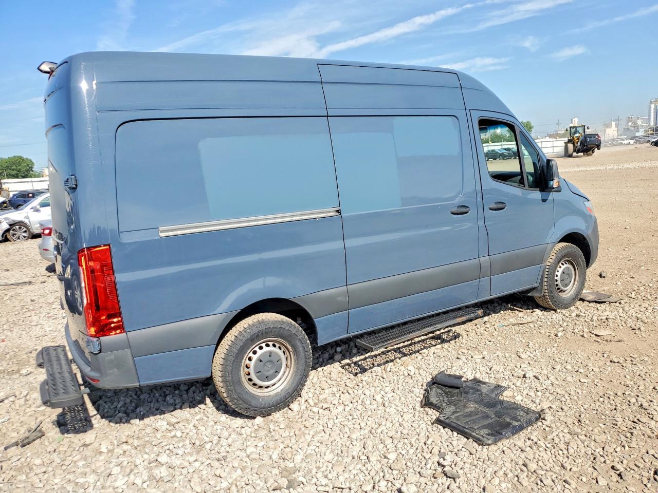 MERCEDES-BENZ SPRINTER
