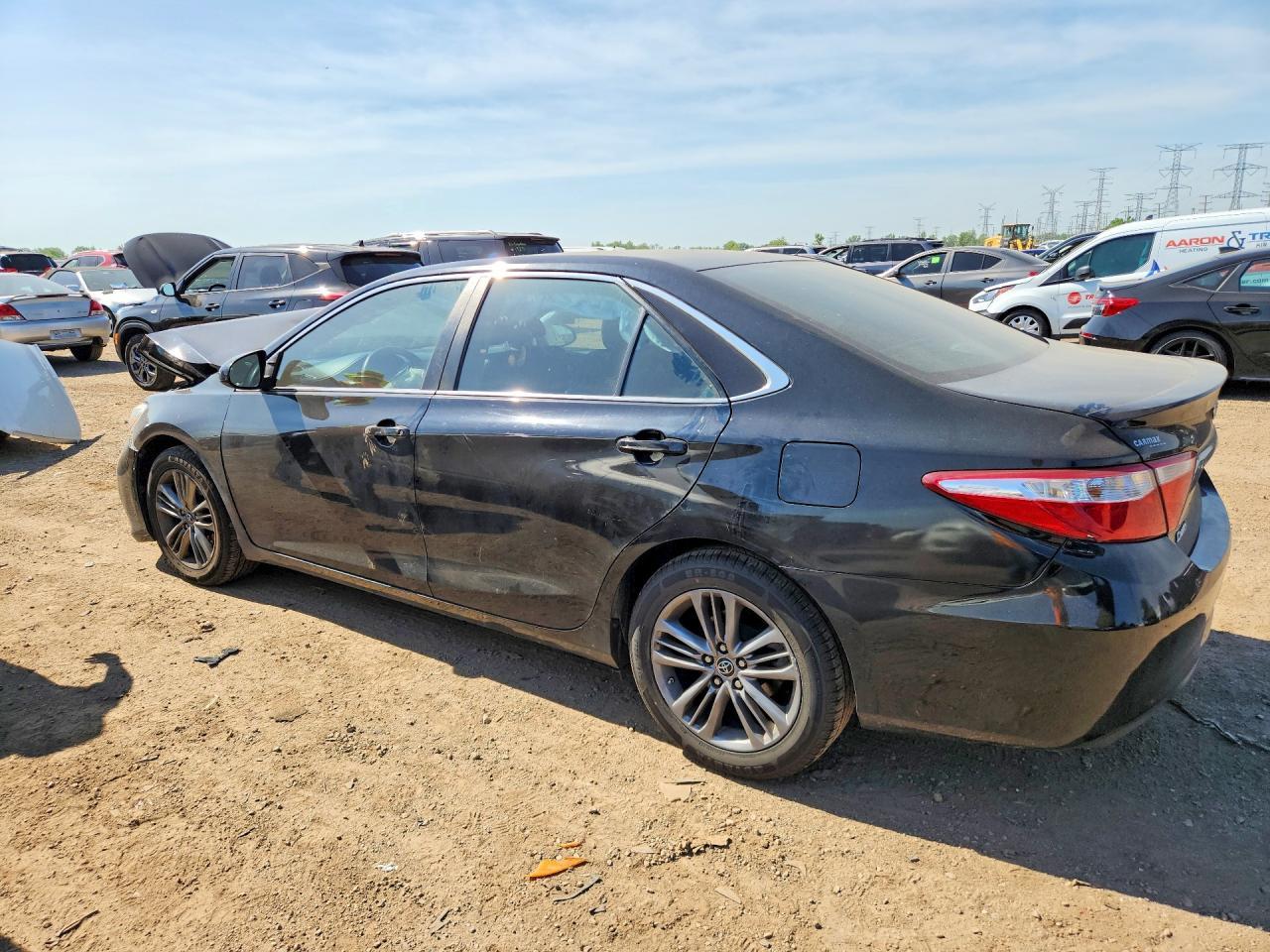 2015 TOYOTA CAMRY — фото 2