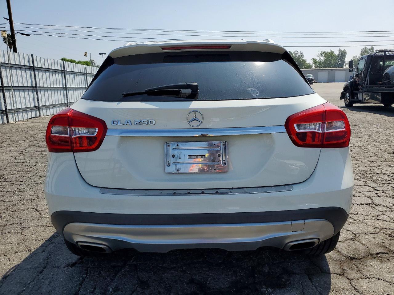 2017 MERCEDES-BENZ GLA-CLASS — фото 6