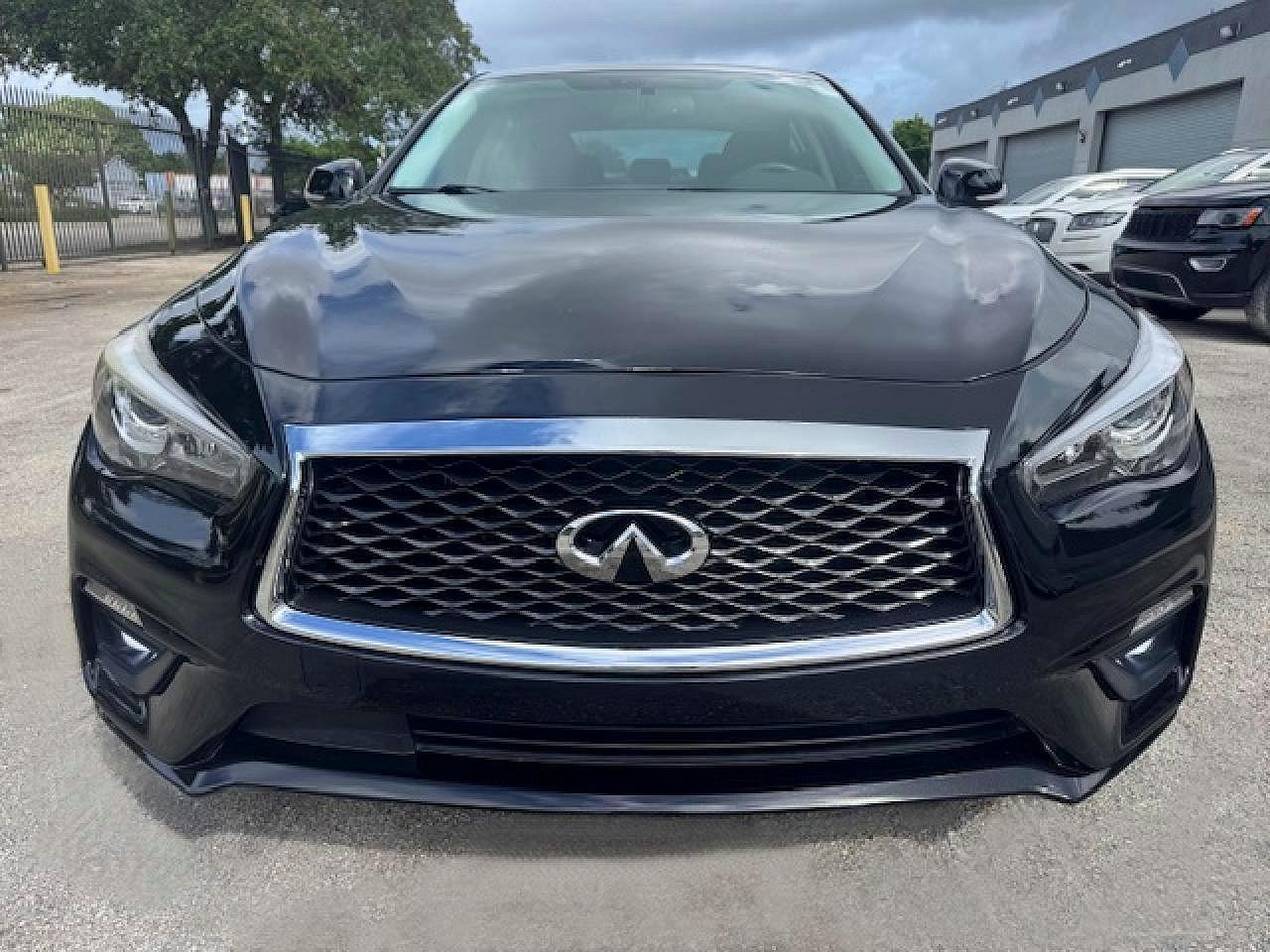 INFINITI Q50