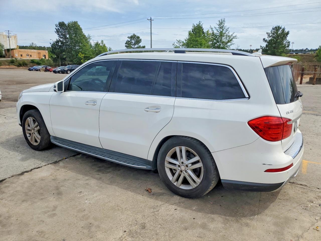 MERCEDES-BENZ GL-CLASS