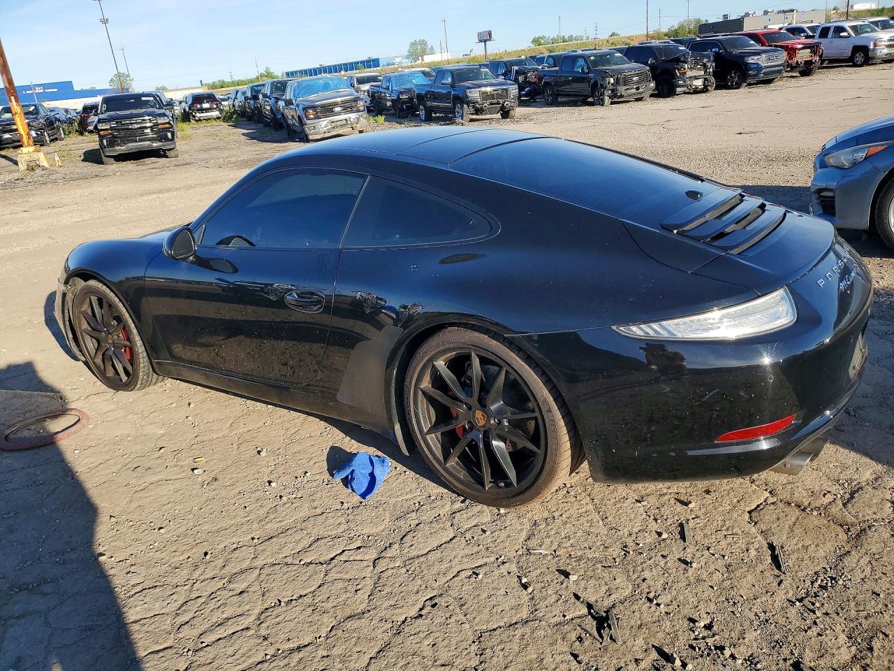 PORSCHE 911