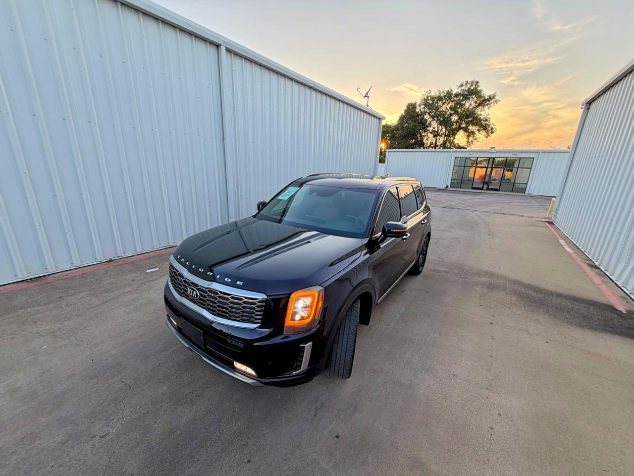 KIA TELLURIDE