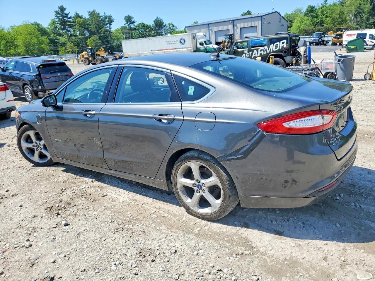 2016 FORD FUSION HYBRID — фото 2