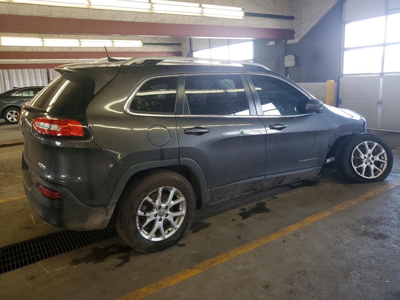 2016 JEEP GRAND CHEROKEE — фото 3