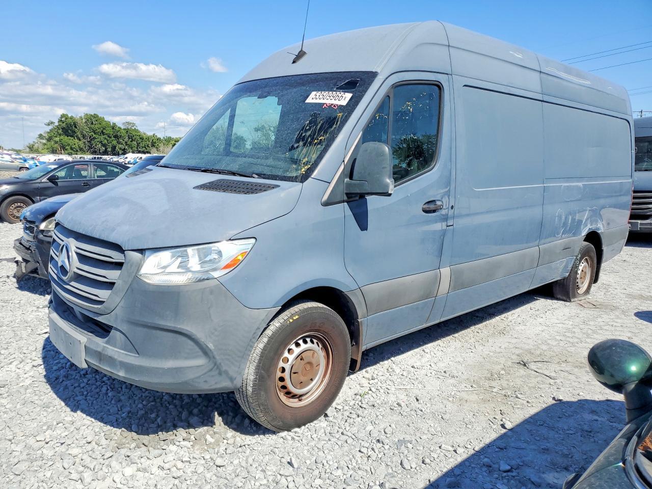 MERCEDES-BENZ SPRINTER