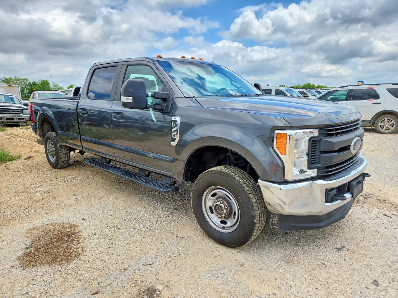 2019 FORD F-350 — фото 4