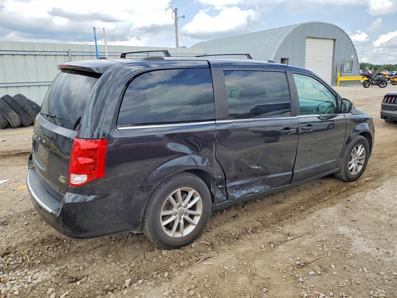 2019 DODGE GRAND CARAVAN — фото 3