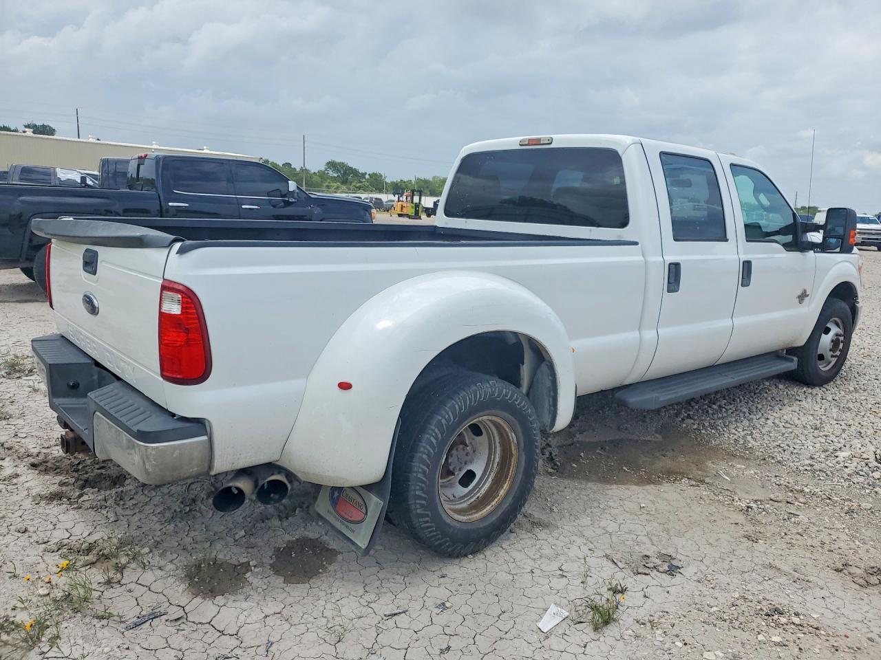 2016 FORD F-350 — фото 3