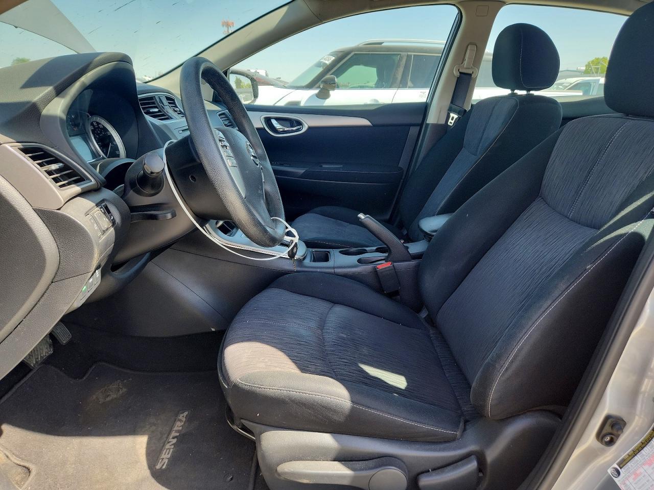 NISSAN SENTRA