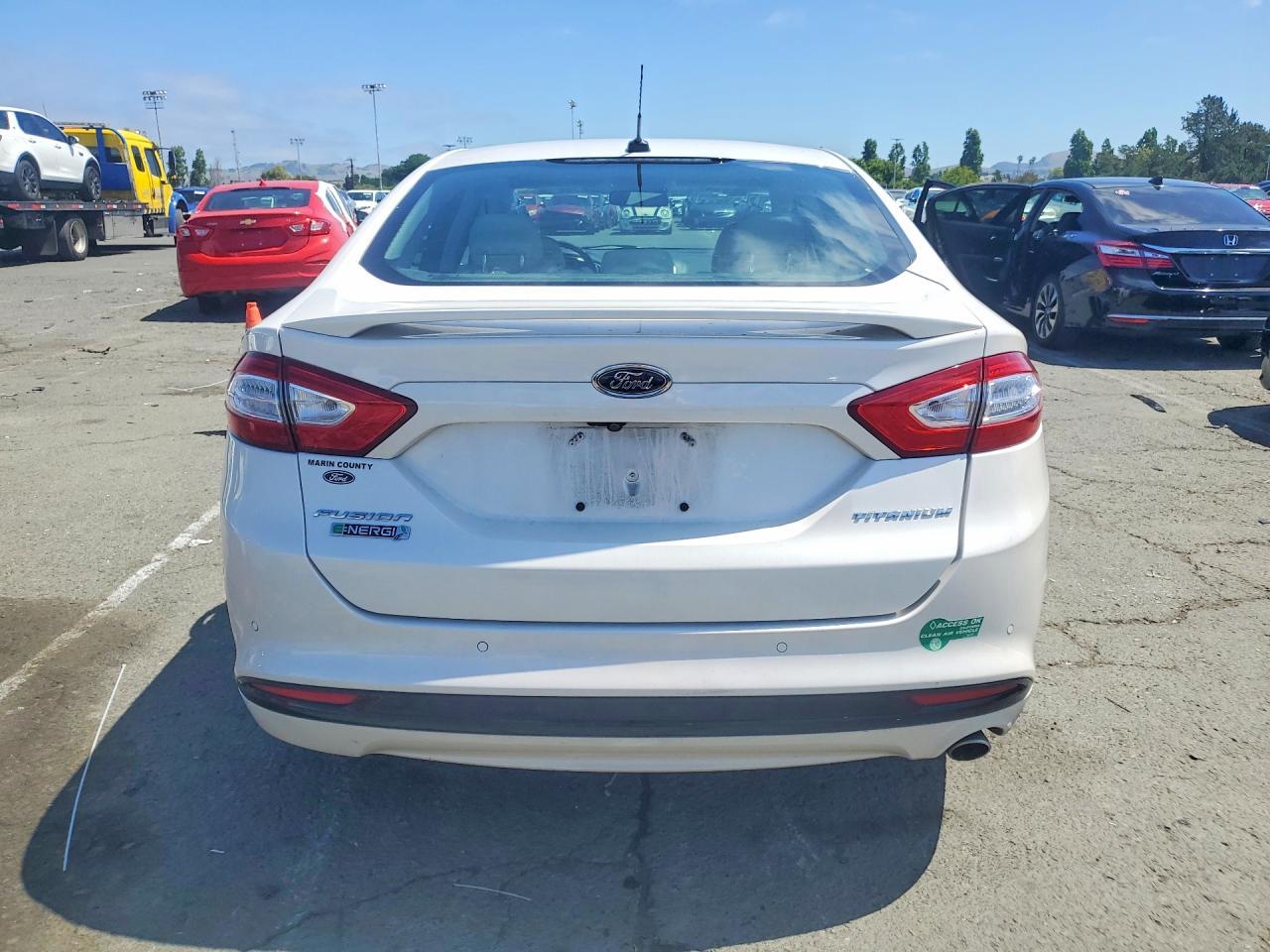 FORD FUSION HYBRID
