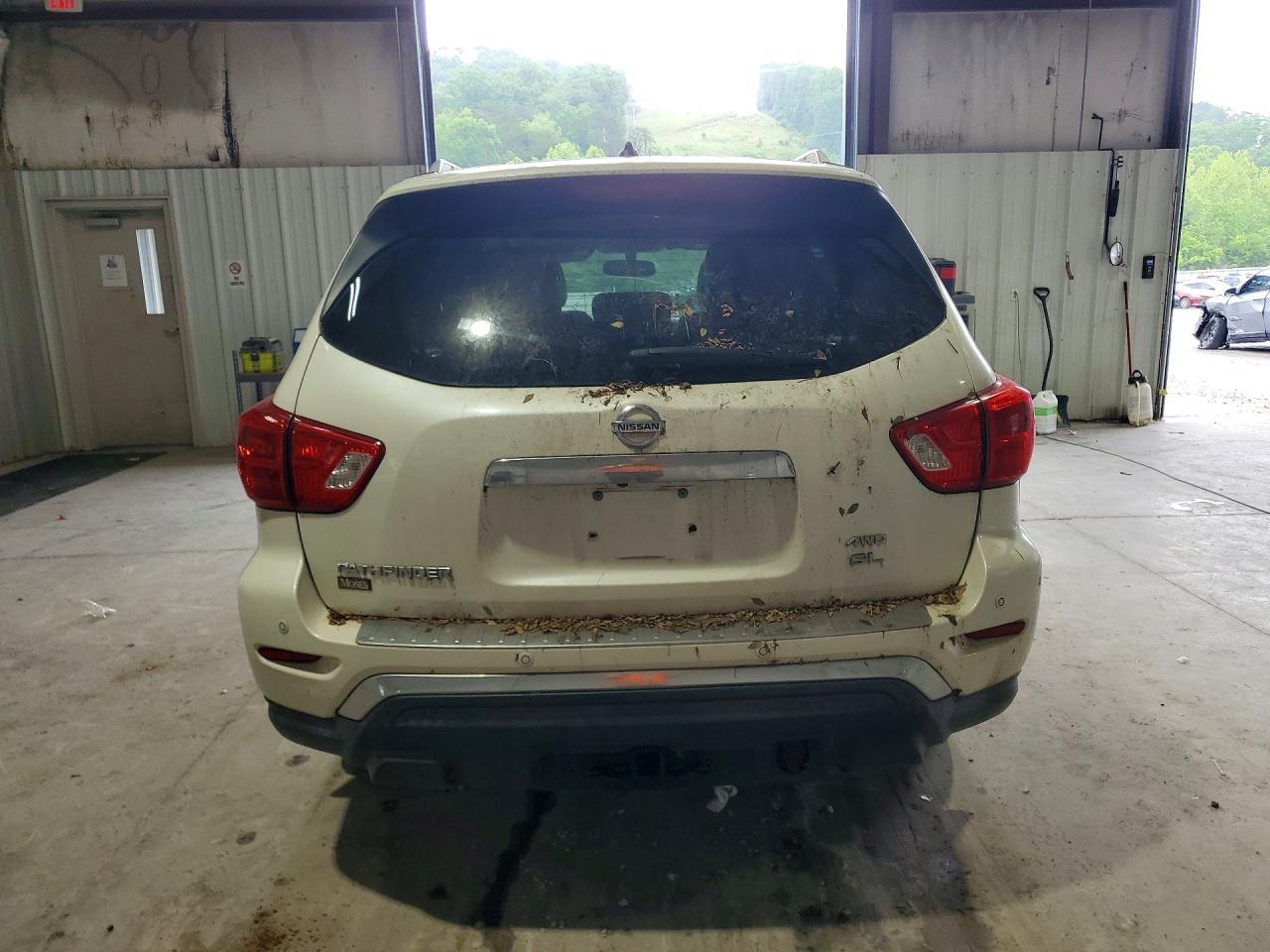 NISSAN PATHFINDER
