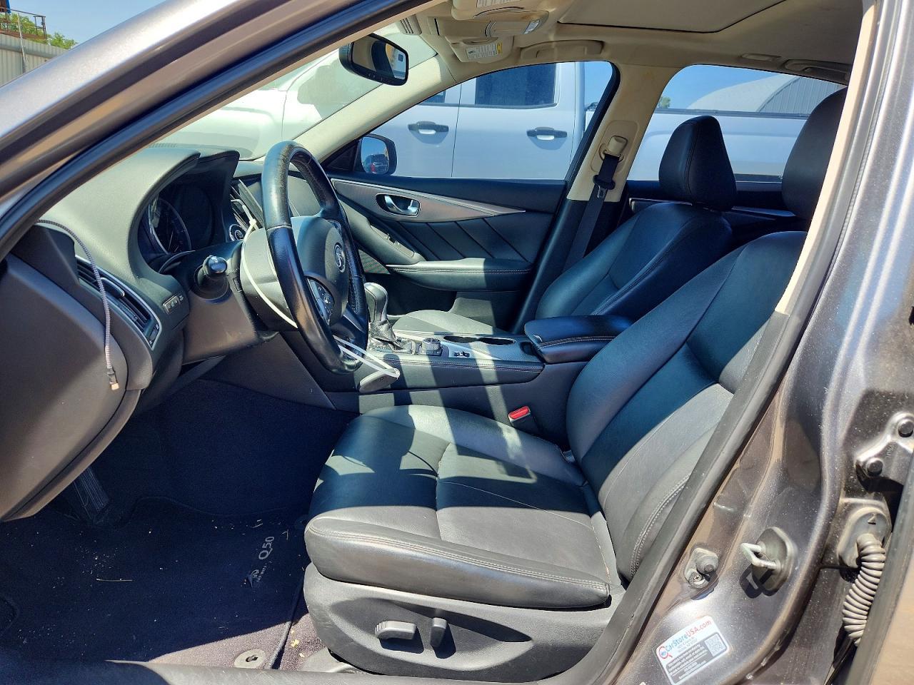INFINITI Q50