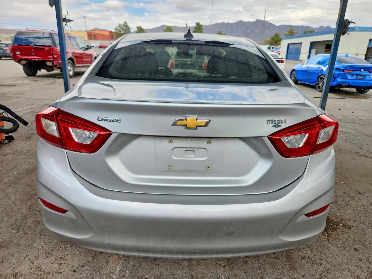 CHEVROLET CRUZE