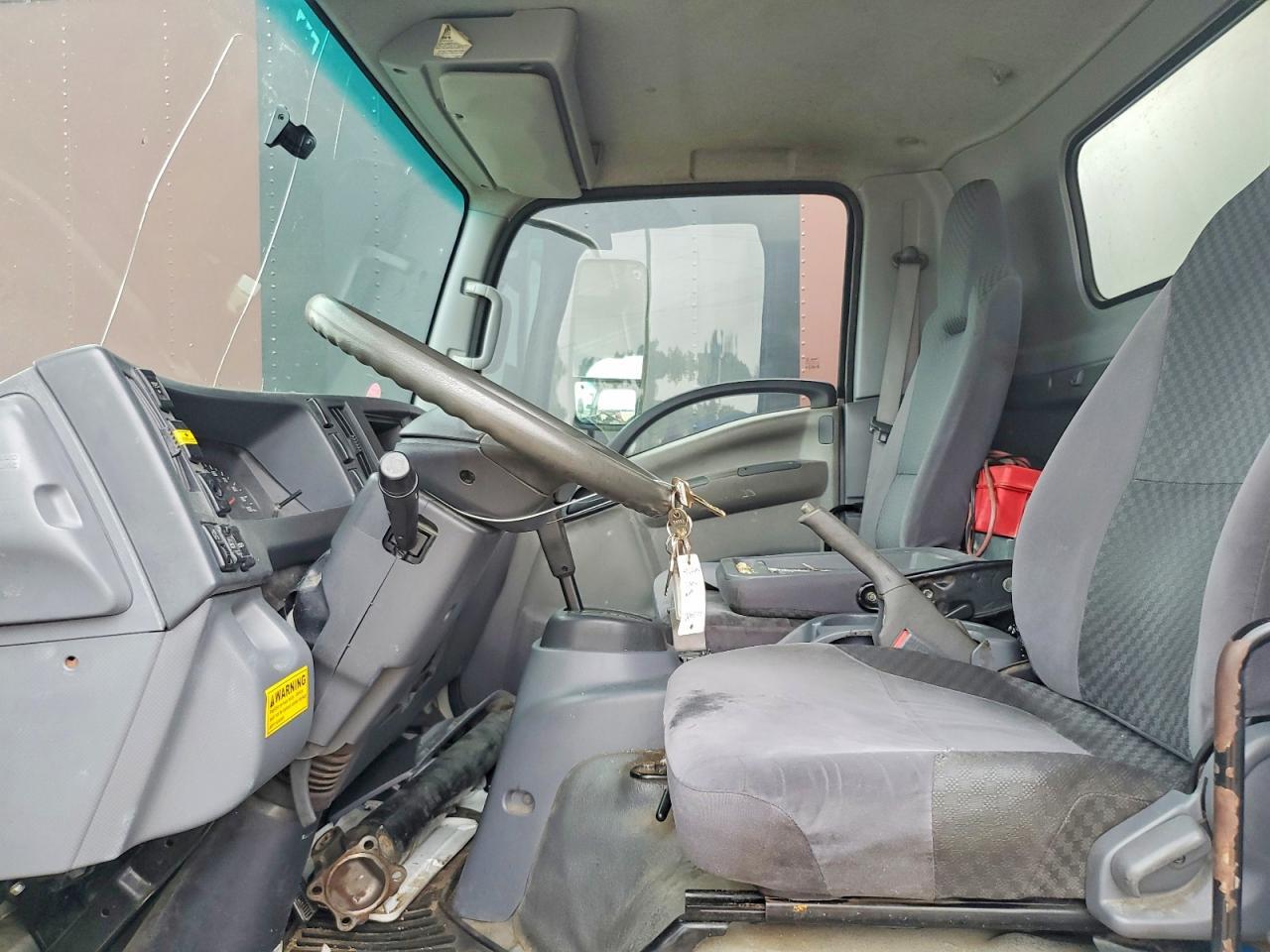 ISUZU NPR