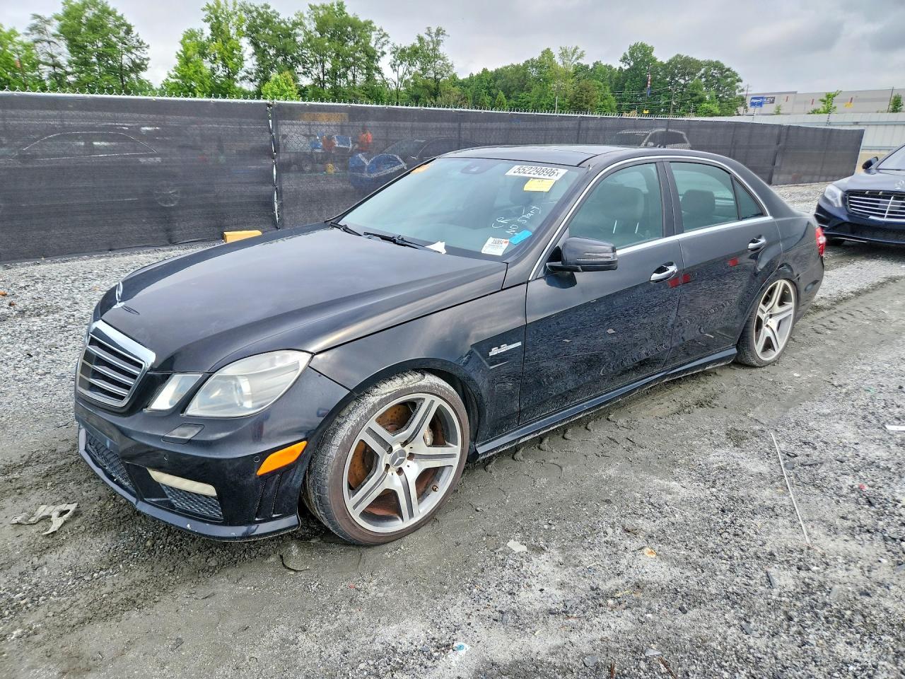 2011 MERCEDES-BENZ E-CLASS — фото 1