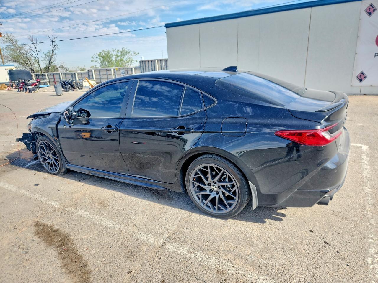 TOYOTA CAMRY HYBRID