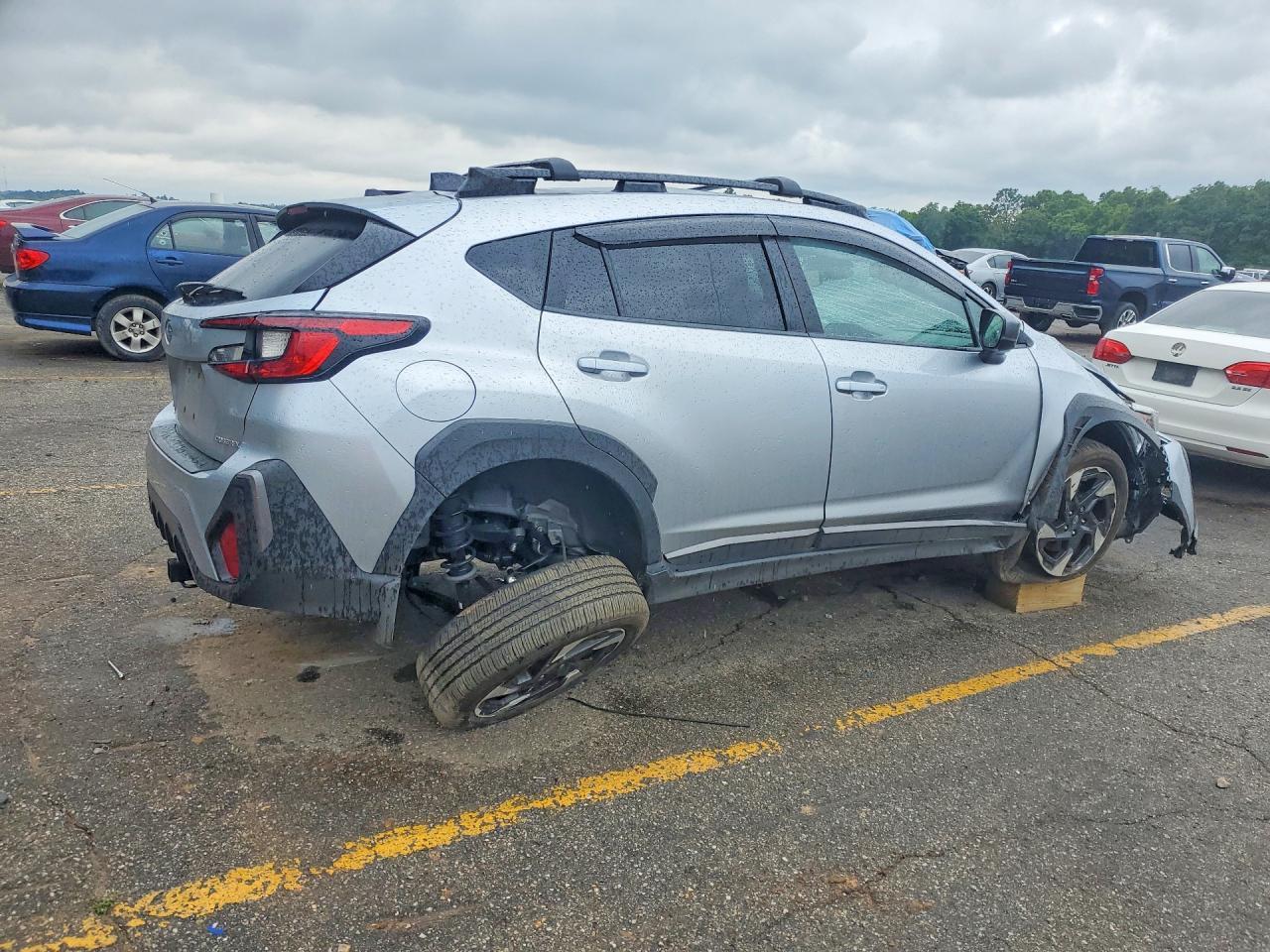 2025 SUBARU CROSSTREK — фото 3