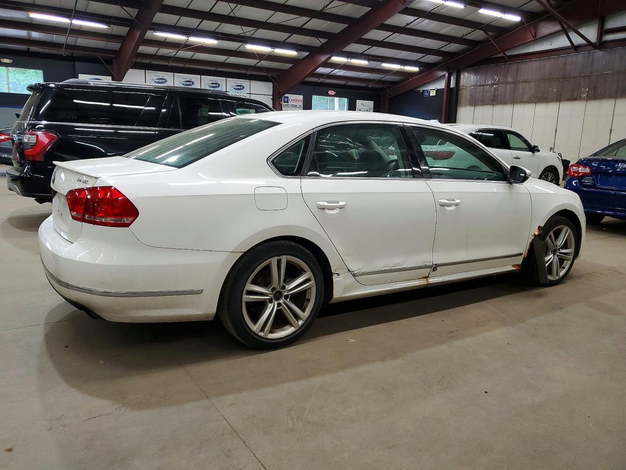 2012 VOLKSWAGEN PASSAT — фото 3