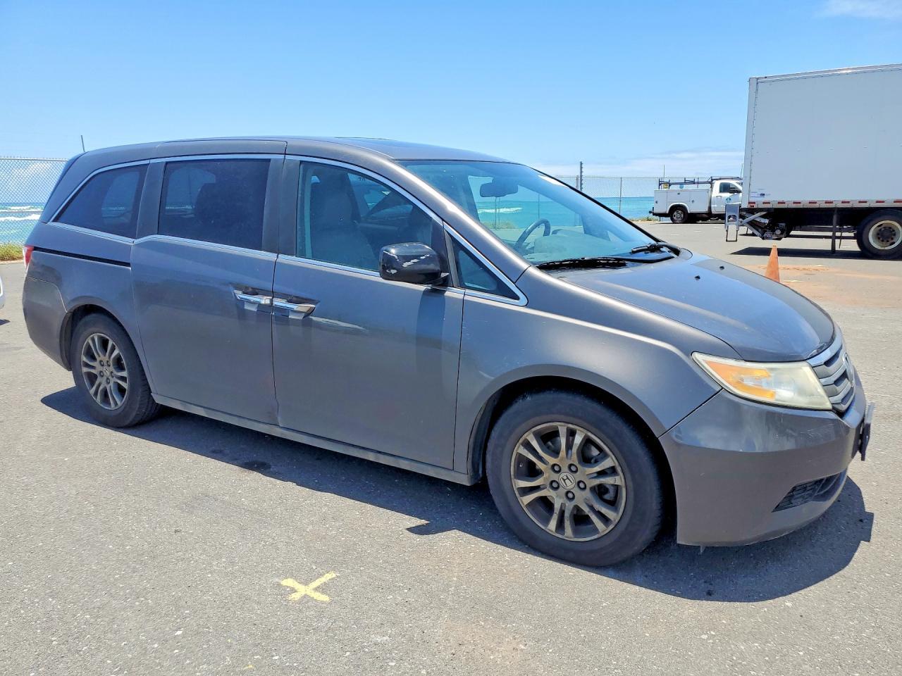 2013 HONDA ODYSSEY — фото 4