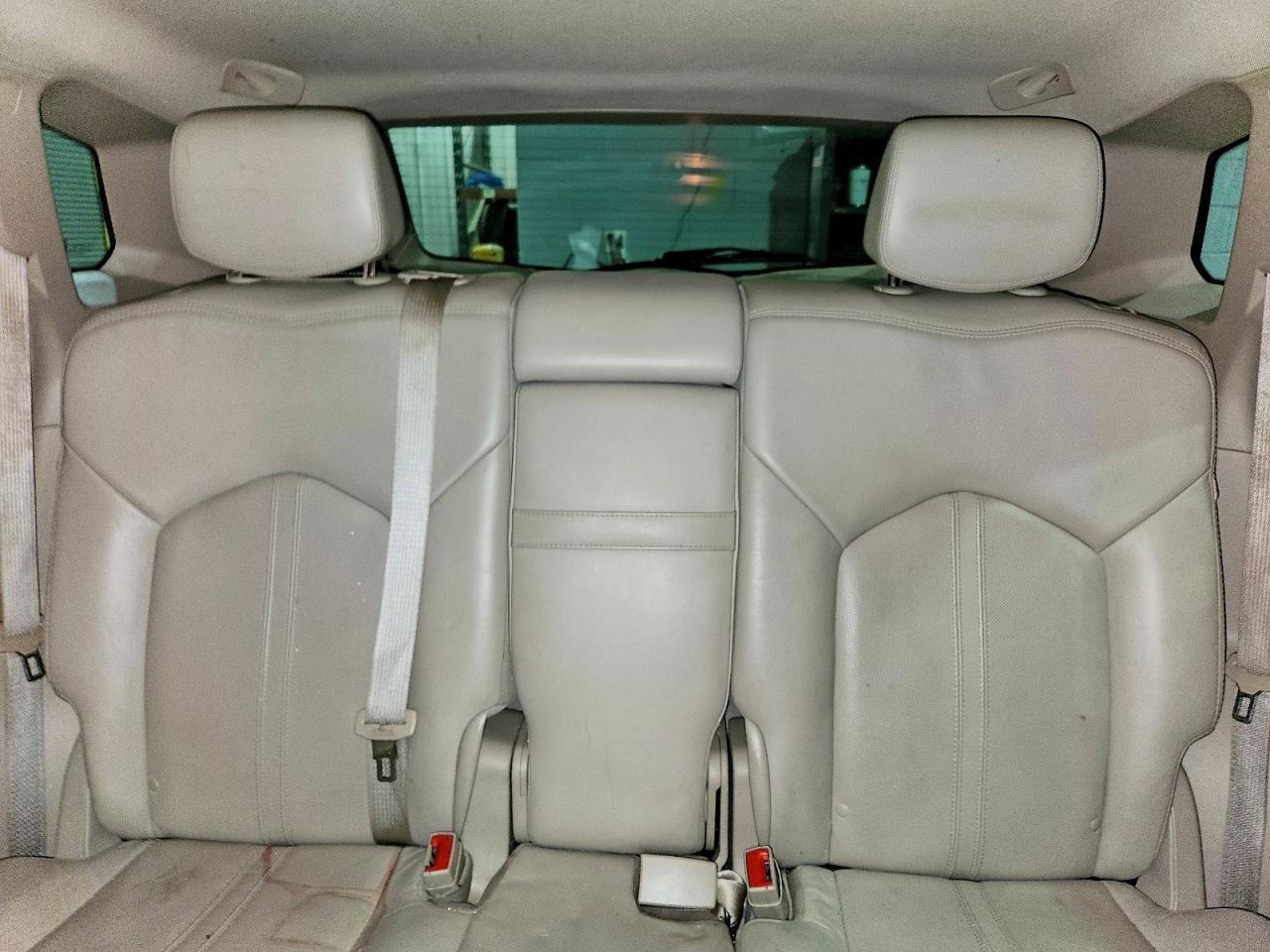 CADILLAC SRX