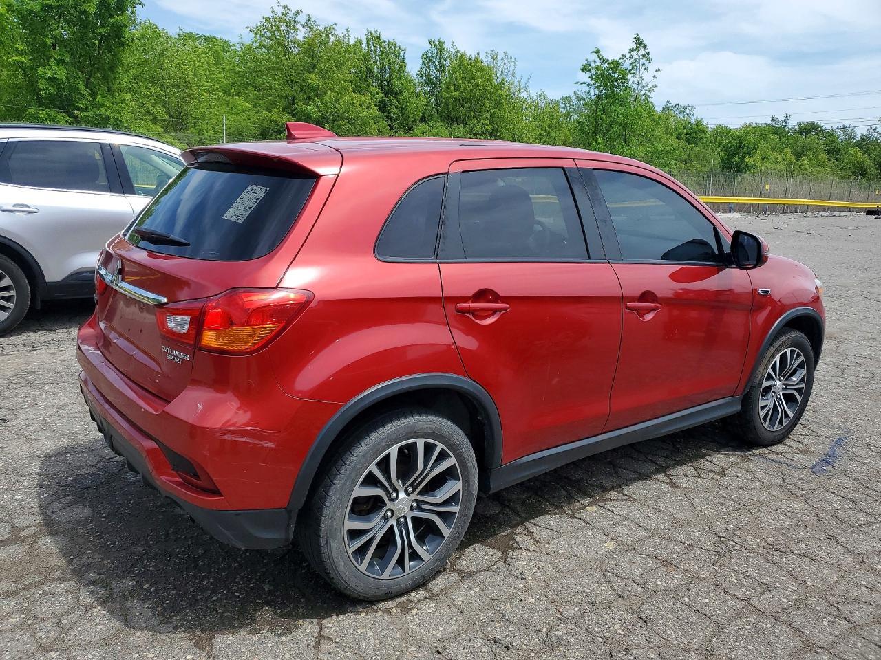 MITSUBISHI OUTLANDER SPORT