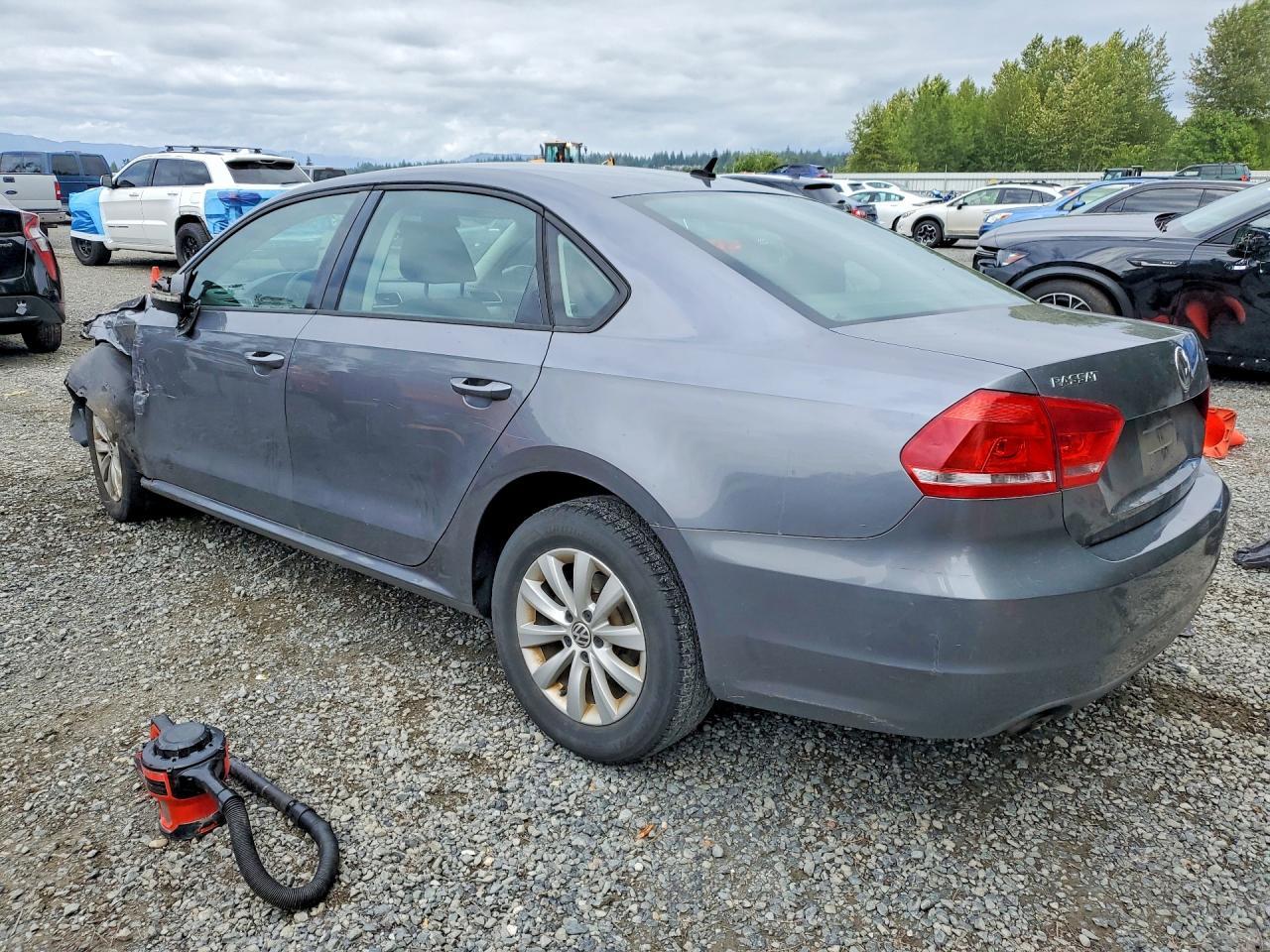 2012 VOLKSWAGEN PASSAT — фото 2