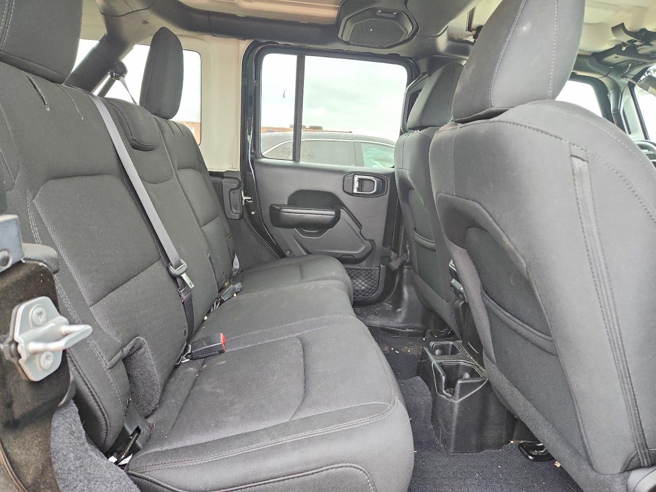 2019 JEEP WRANGLER — фото 10