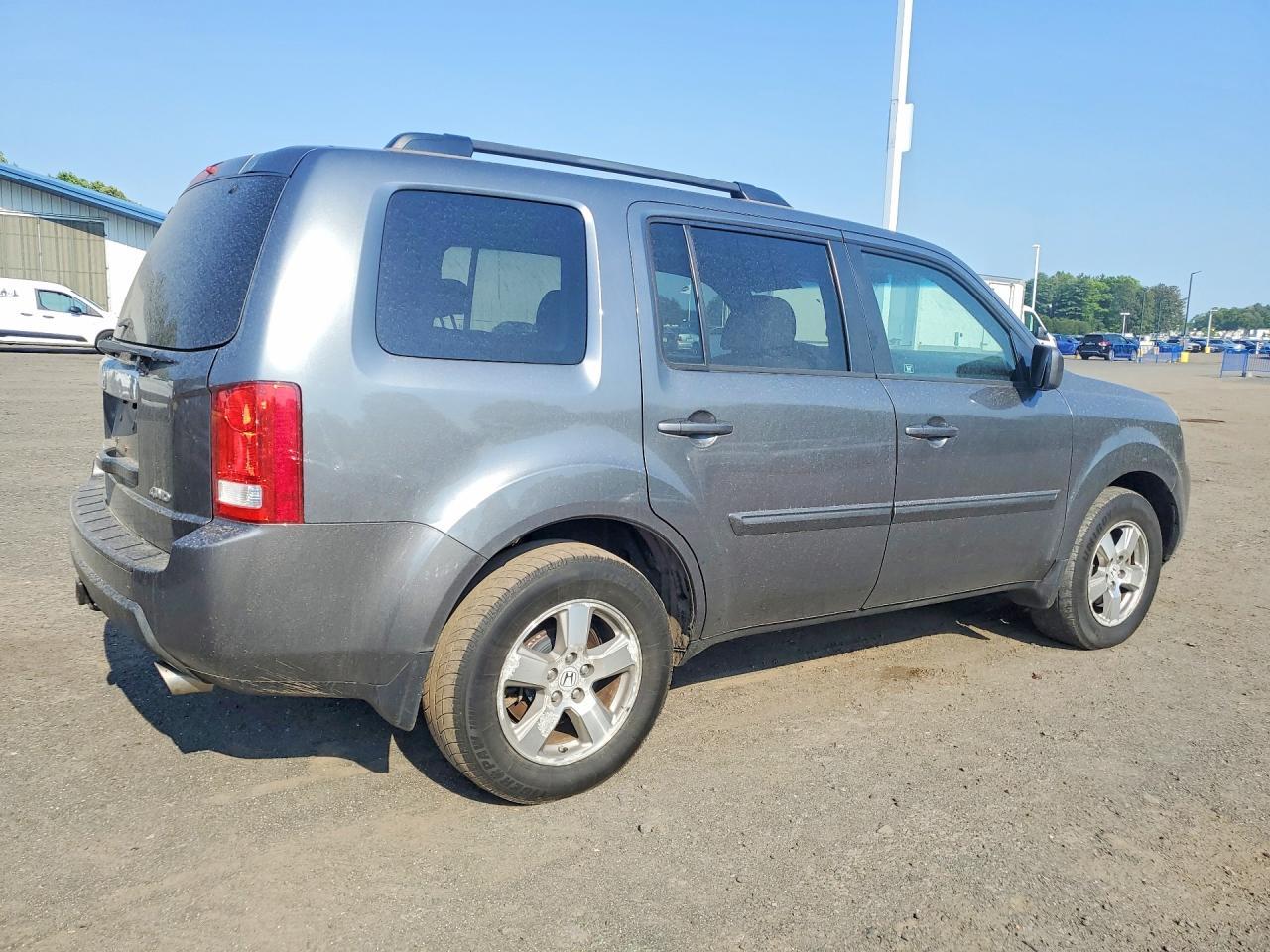 2011 HONDA PILOT — фото 3