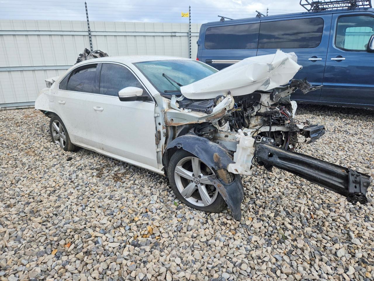 2015 VOLKSWAGEN PASSAT — фото 4
