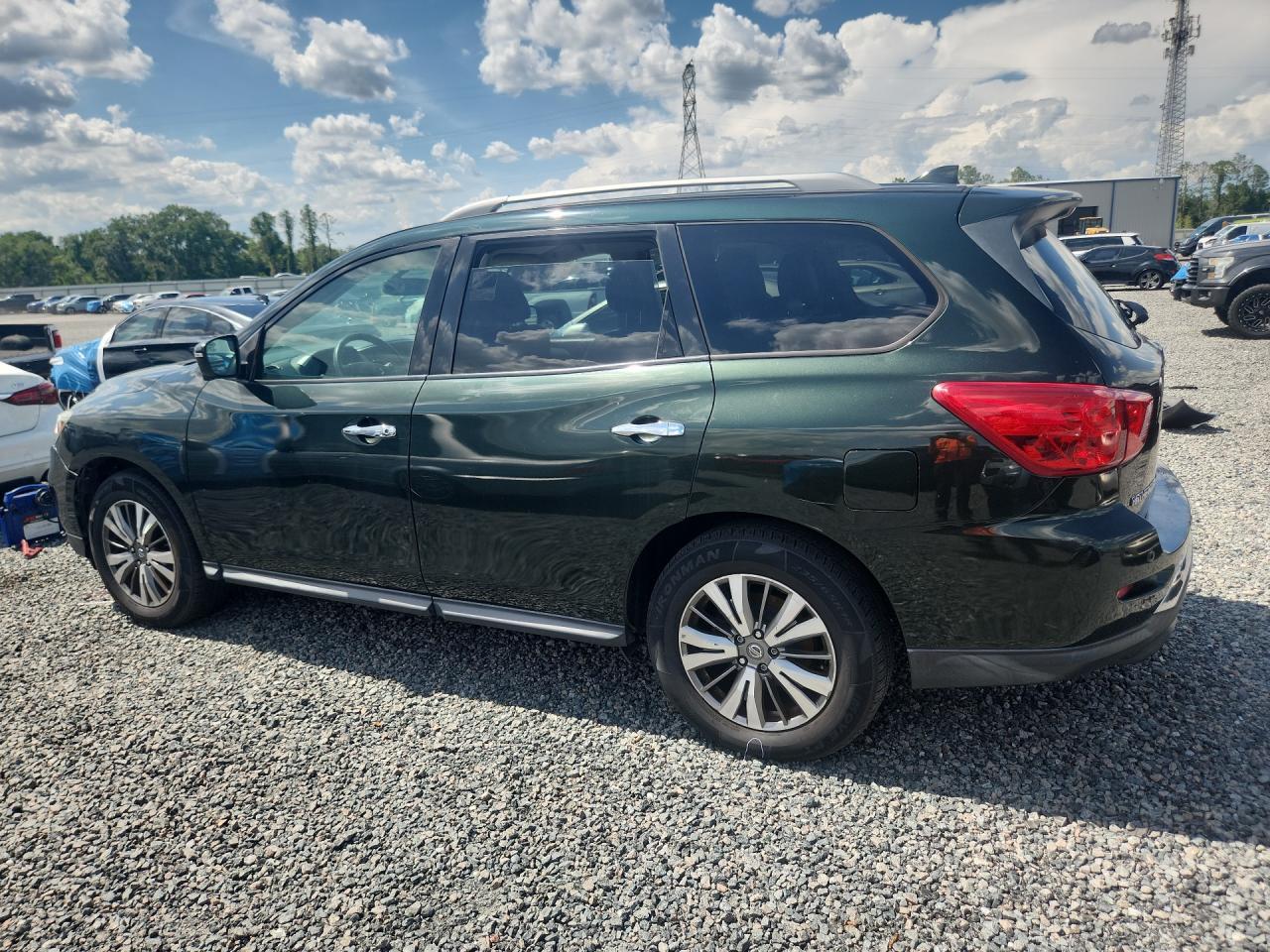 NISSAN PATHFINDER