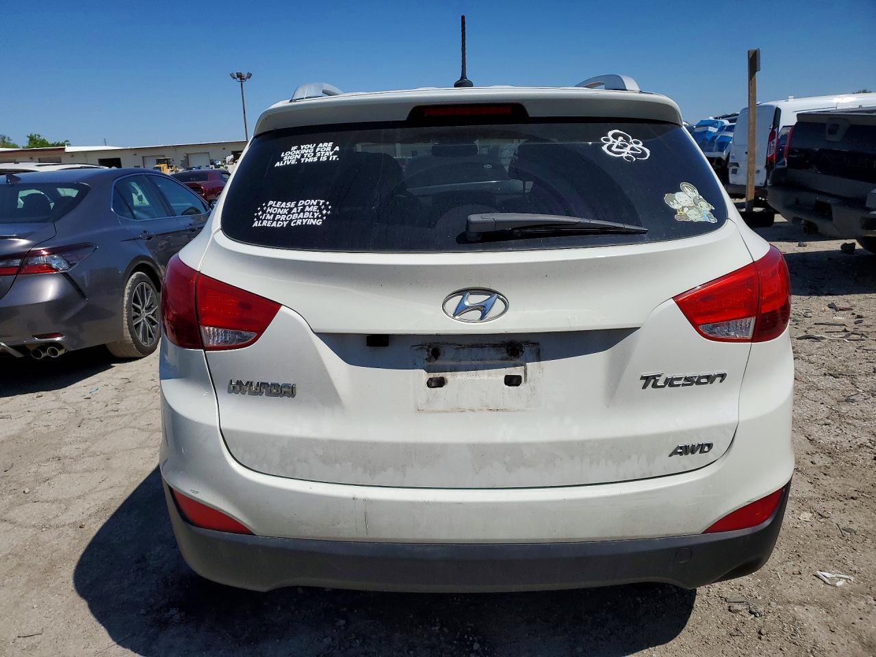 HYUNDAI TUCSON