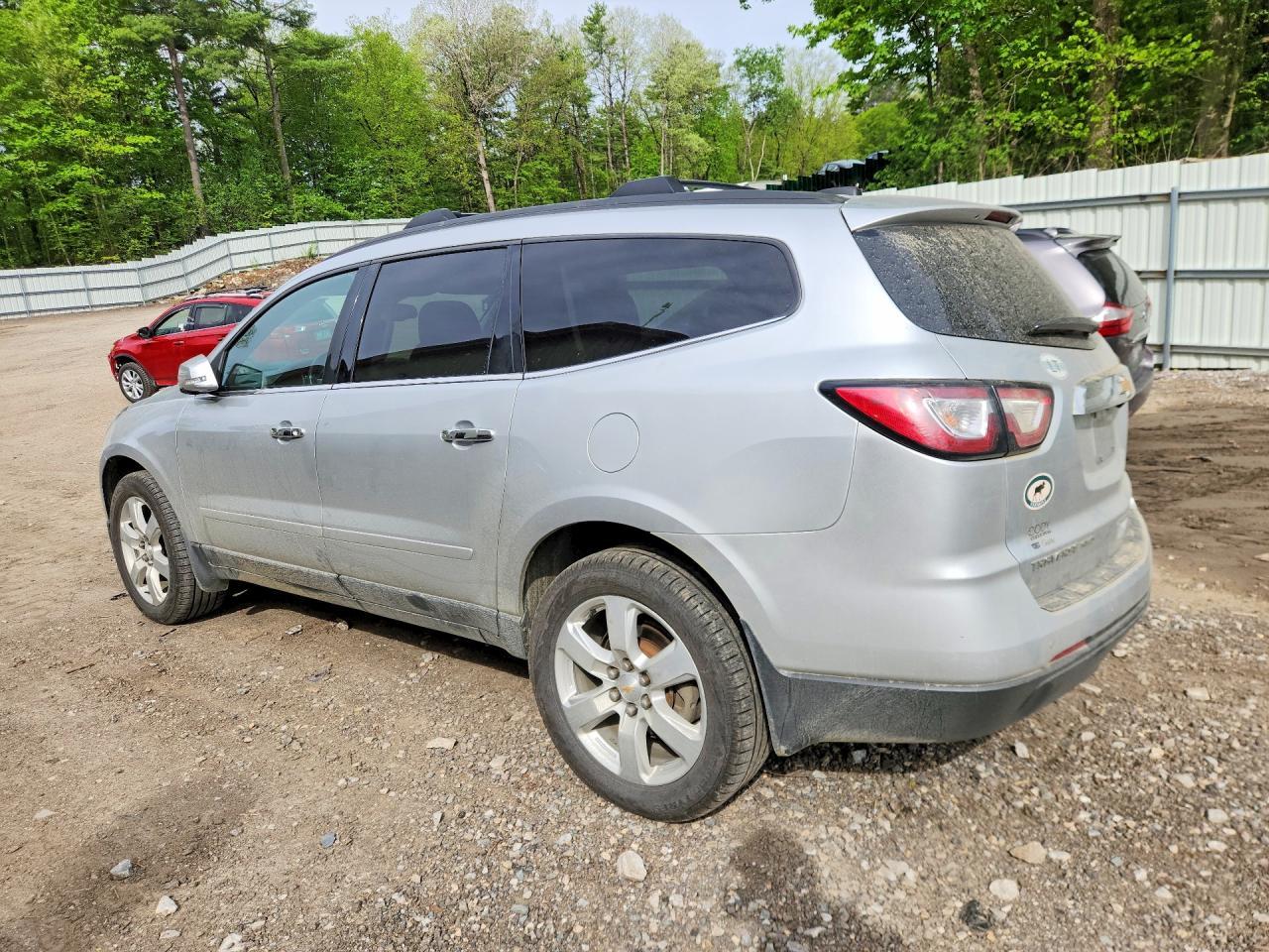 2017 CHEVROLET TRAVERSE — фото 2