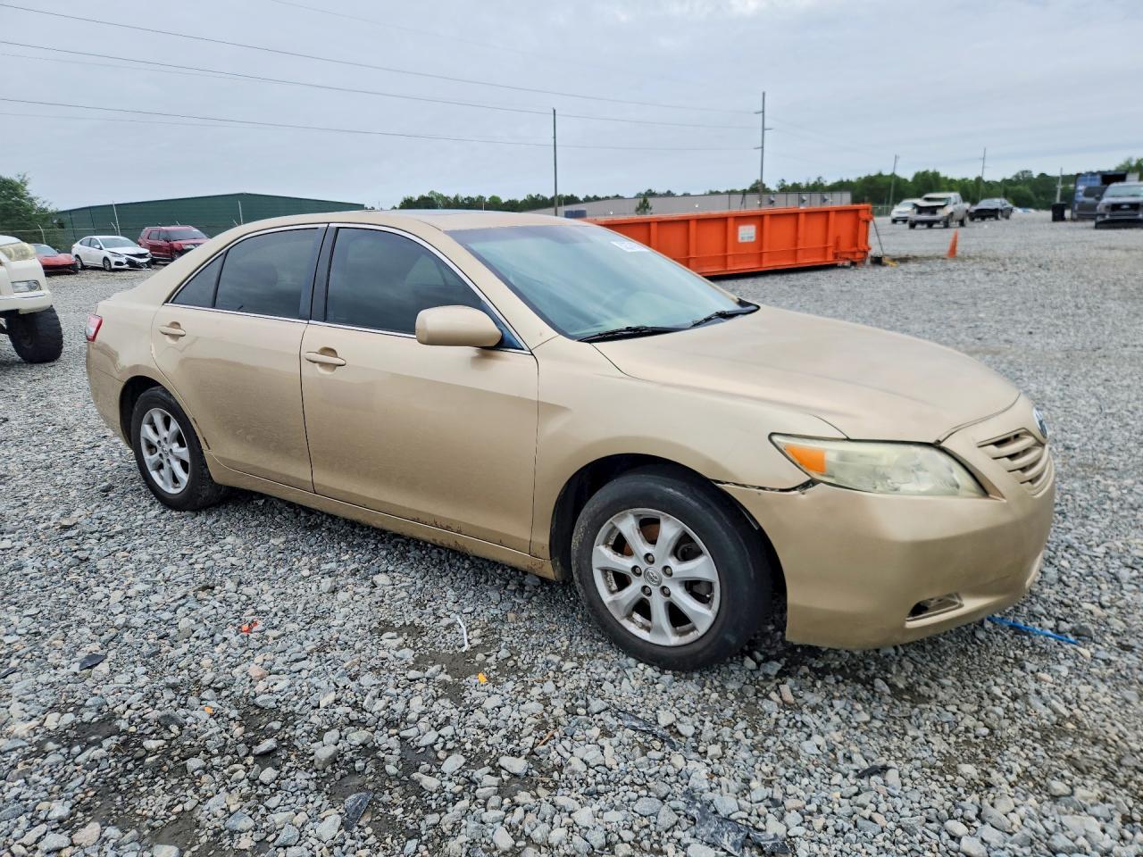 2010 TOYOTA CAMRY — фото 4