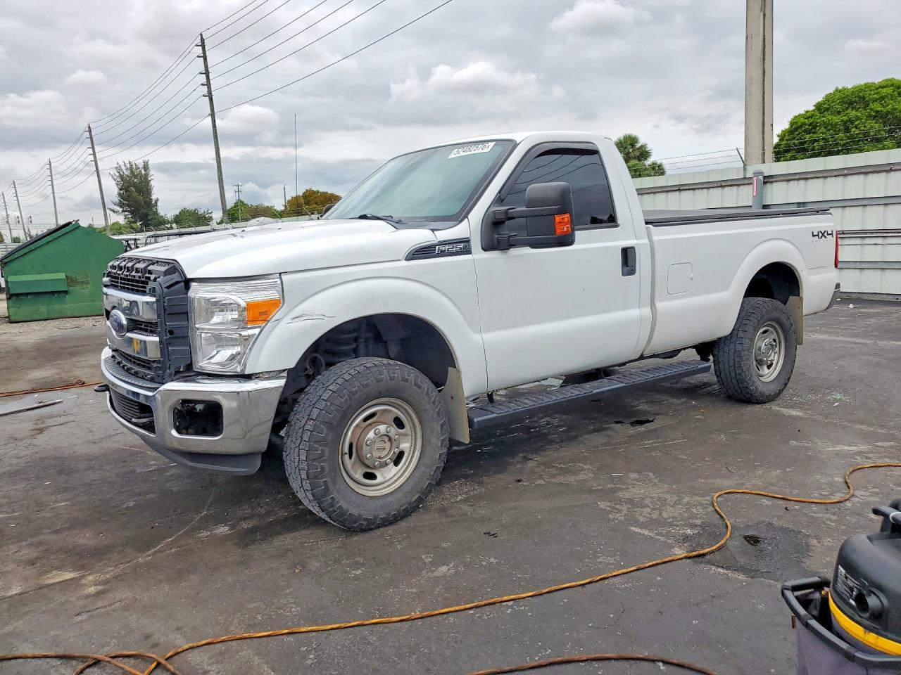 2015 FORD F-250 — фото 1