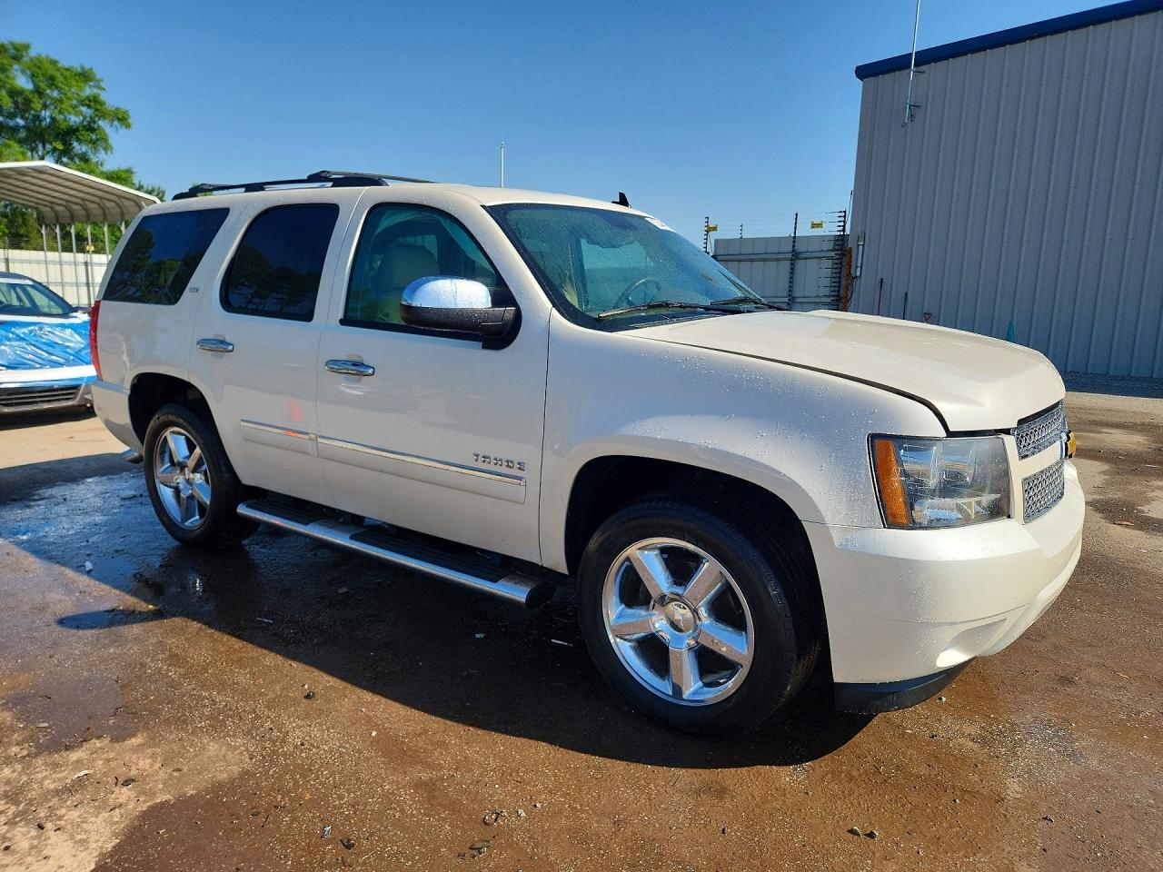 CHEVROLET TAHOE