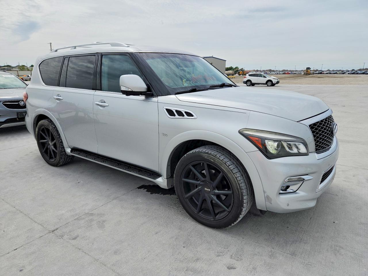 INFINITI QX80