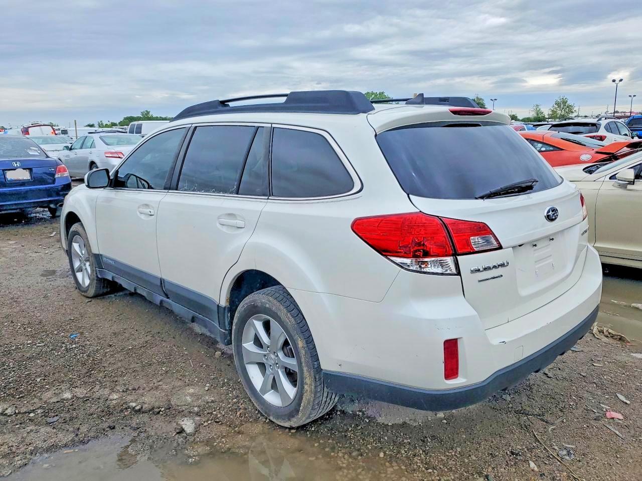 SUBARU OUTBACK