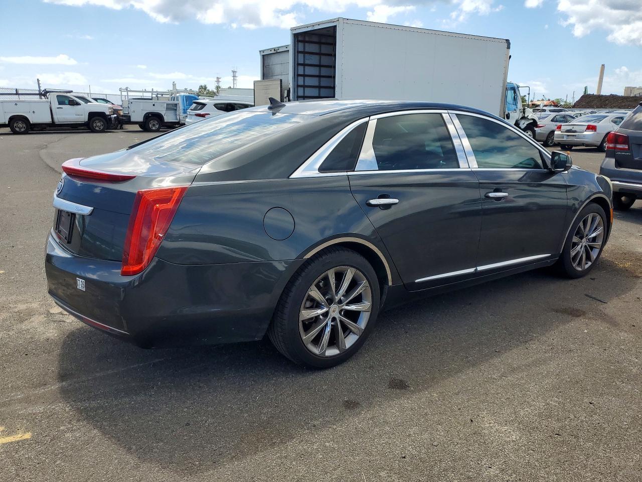 CADILLAC XTS