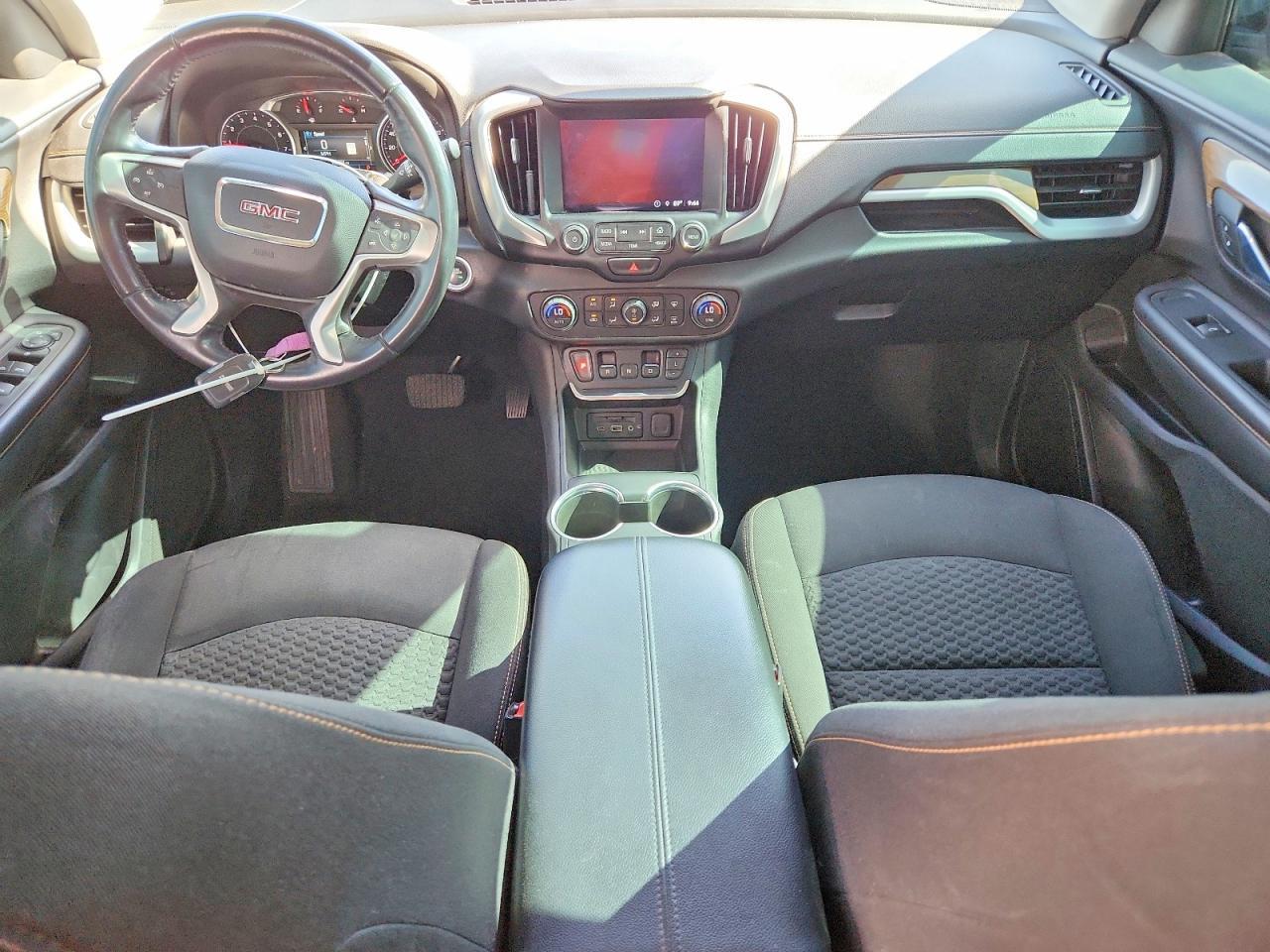 2018 GMC TERRAIN — фото 8