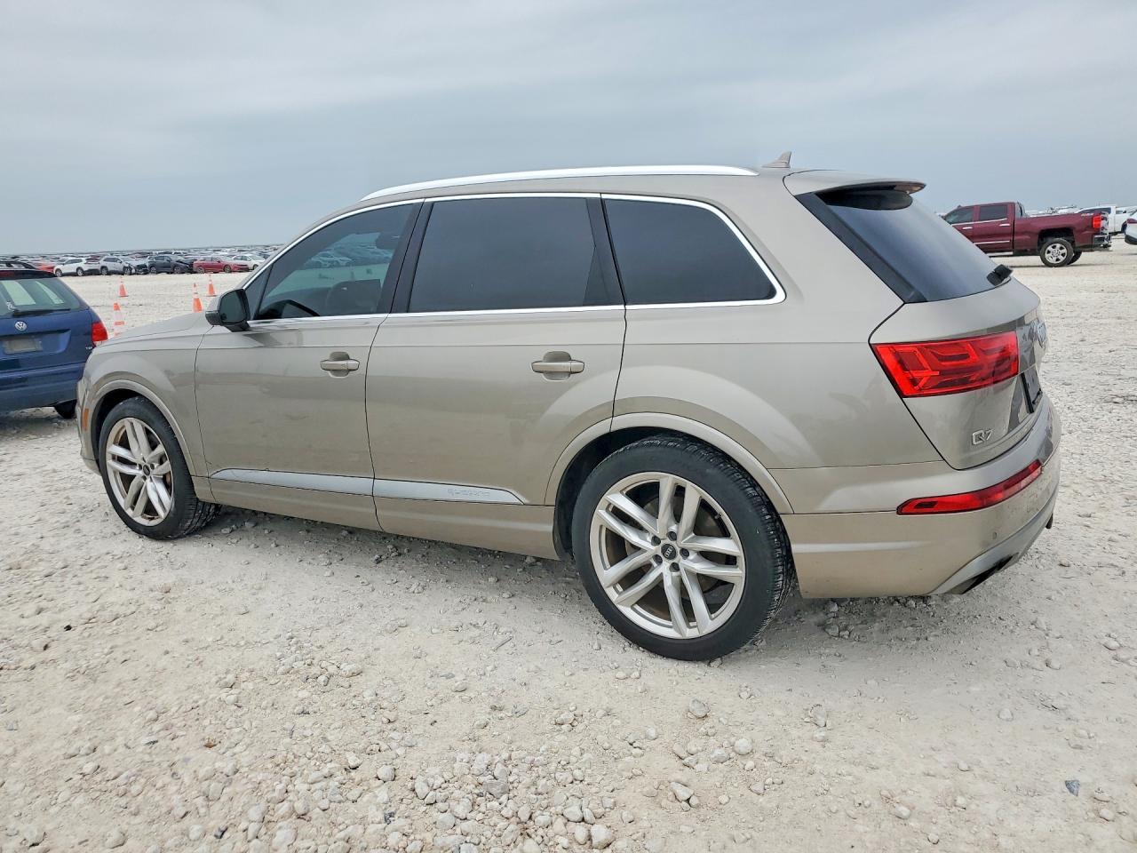 2017 AUDI Q7 — фото 2