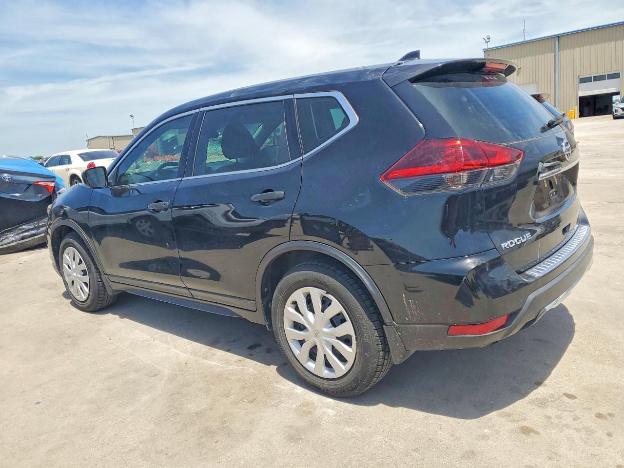 2019 NISSAN ROGUE — фото 2