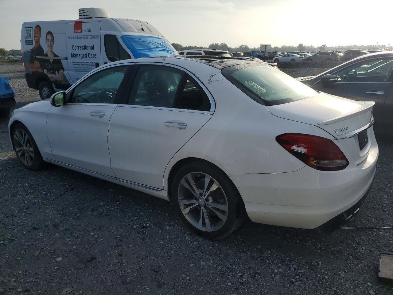 MERCEDES-BENZ C-CLASS