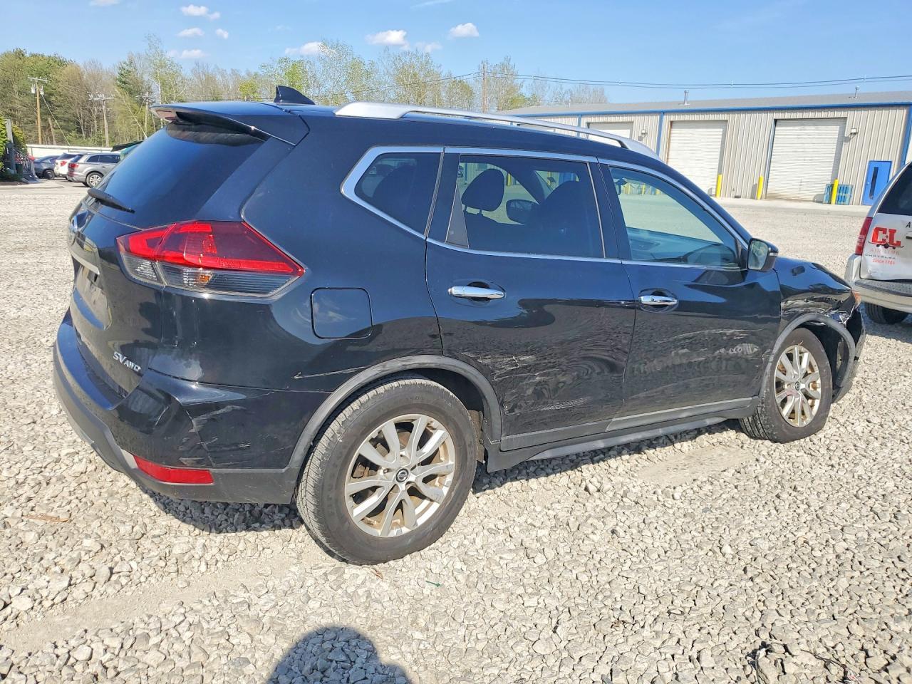 2018 NISSAN ROGUE — фото 3