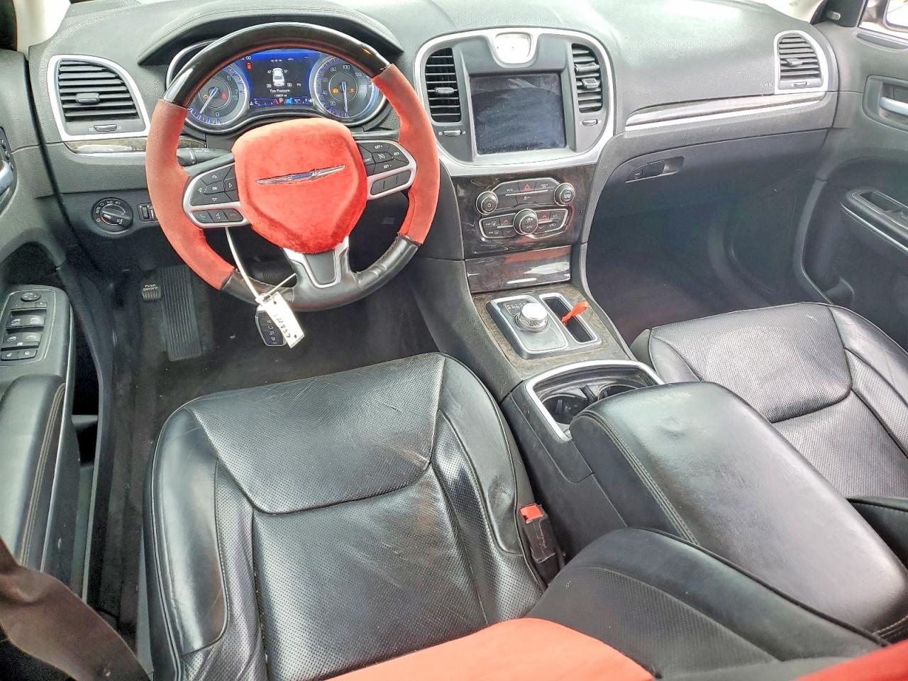 2017 CHRYSLER 300C — фото 8